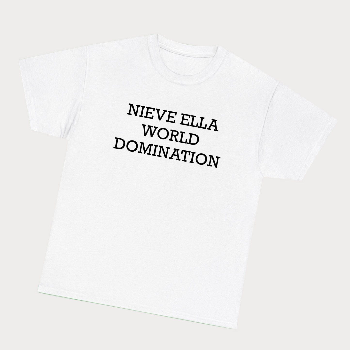 Nieve Ella world domination