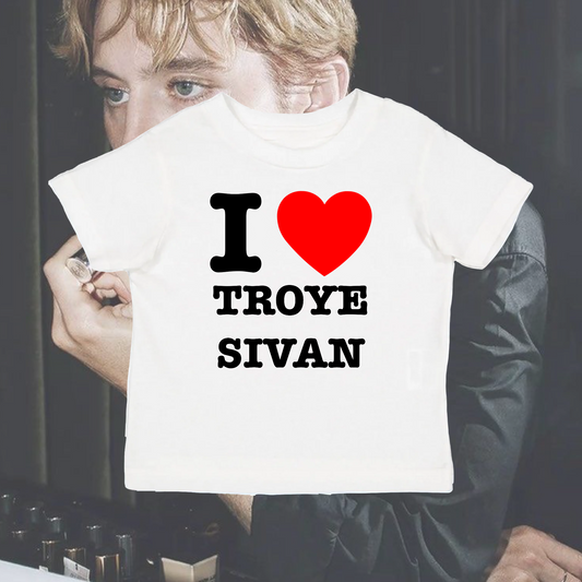 I heart Troye Sivan