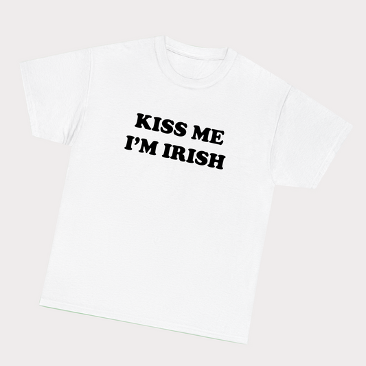 Kiss me I’m irish - black text